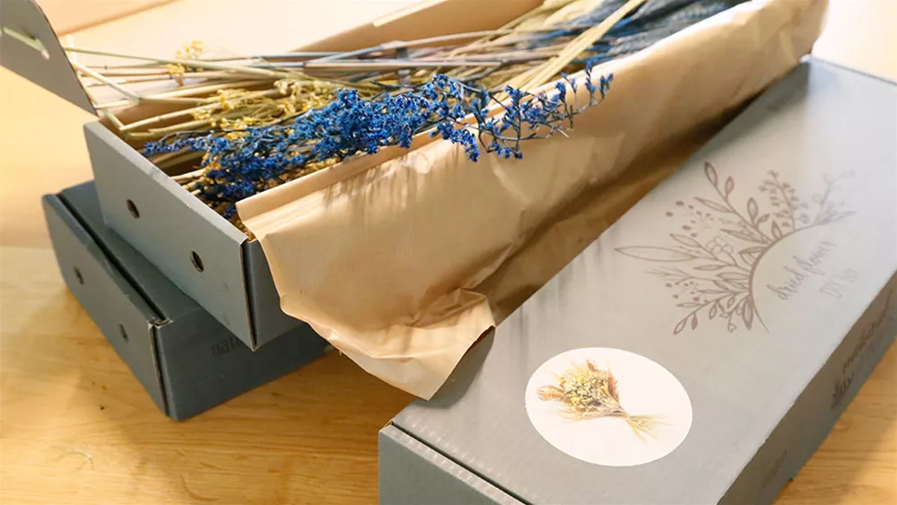 dried-flower-diy-box.jpg